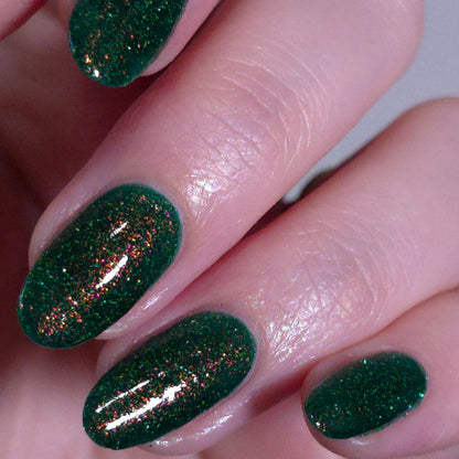 Green Glitter Nail Polish, Shimmer Nails, Magic Eater, Head On Studio Lighting, sylvanclaw