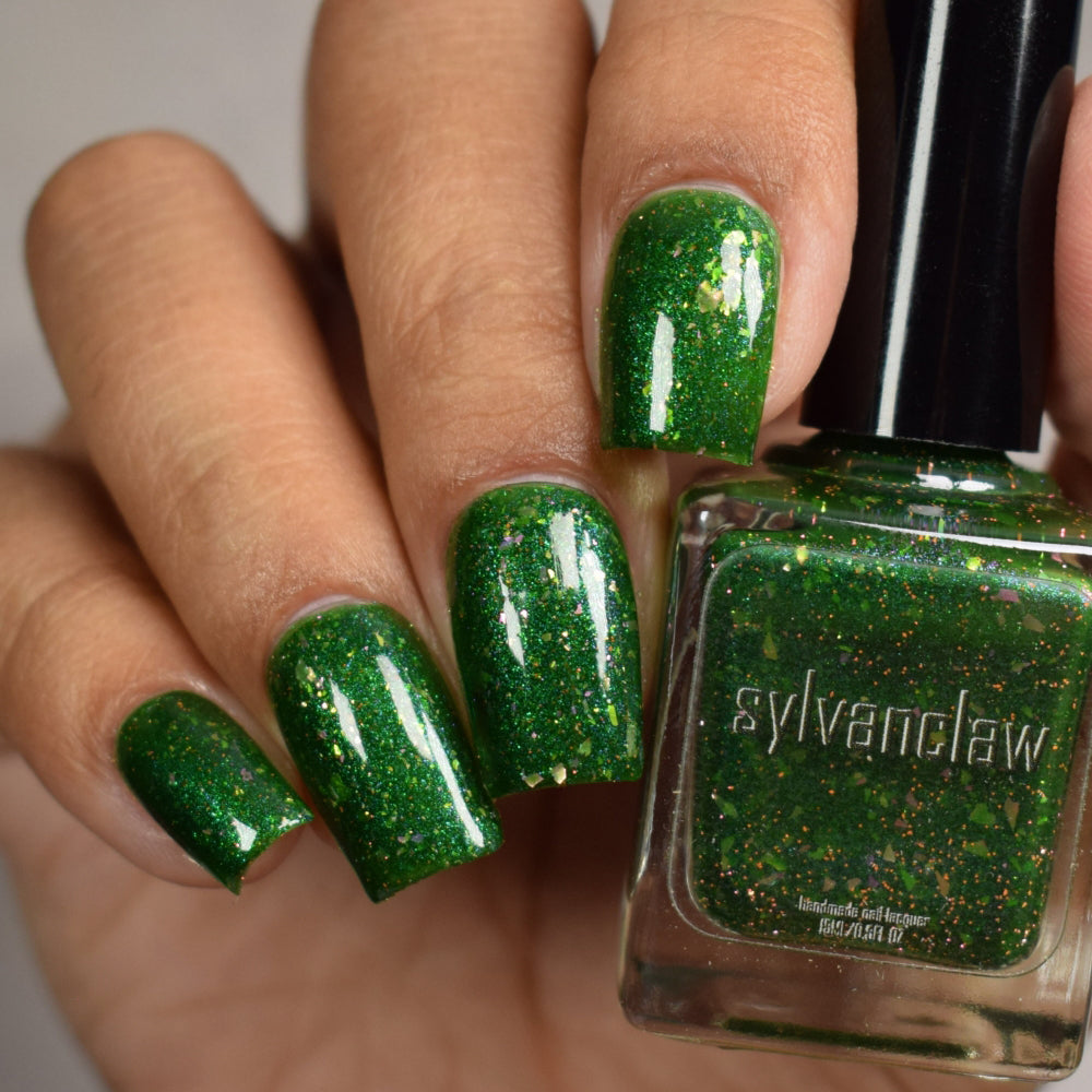 Green Flakie Nail Polish - Indie Nail Polish - Field of Wonder - Bottle Face Image