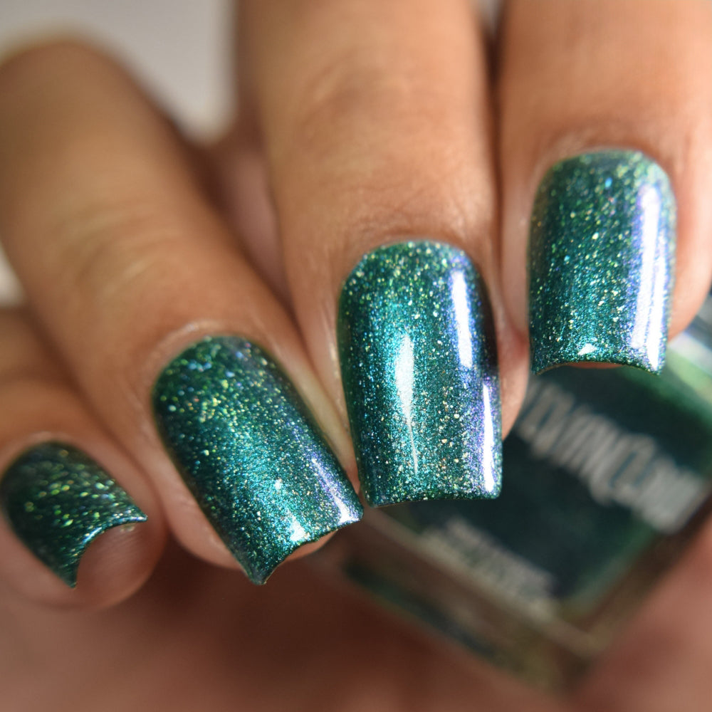 teal holographic nail polish, shimmer nails, sylvanclaw, direct light, thepolishedmage